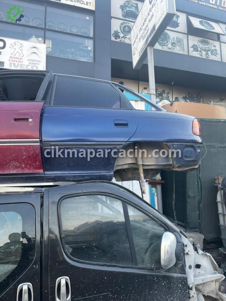Opel Astra Sol Arka Kapı çıkma parça