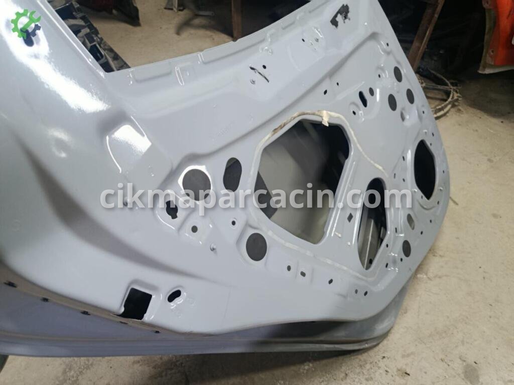 Renault Clio Sol Arka Kapı çıkma parça