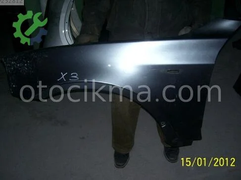 BMW X3 Ön Çamurluk çıkma parça