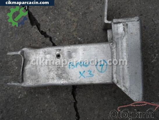 BMW X3 Tampon Demiri çıkma parça
