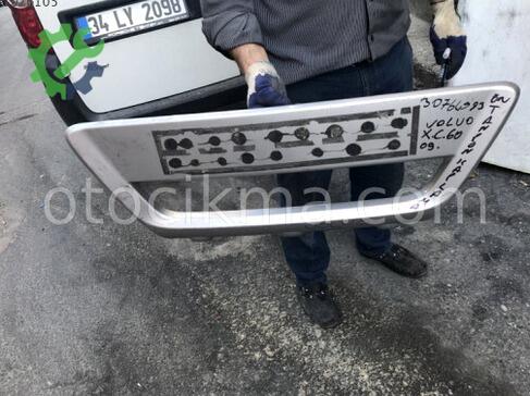 Volvo XC60 Ön Tampon çıkma parça
