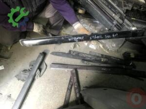 XTRAİL SAĞ SOL ÖN KAPI ÇITASI NİSSAN ORJİNAL ÇIKMA PARÇA