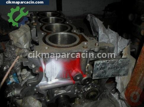 Hyundai i20 Yarım Motor çıkma parça