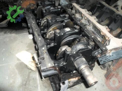 Toyota Hiace Yarım Motor çıkma parça
